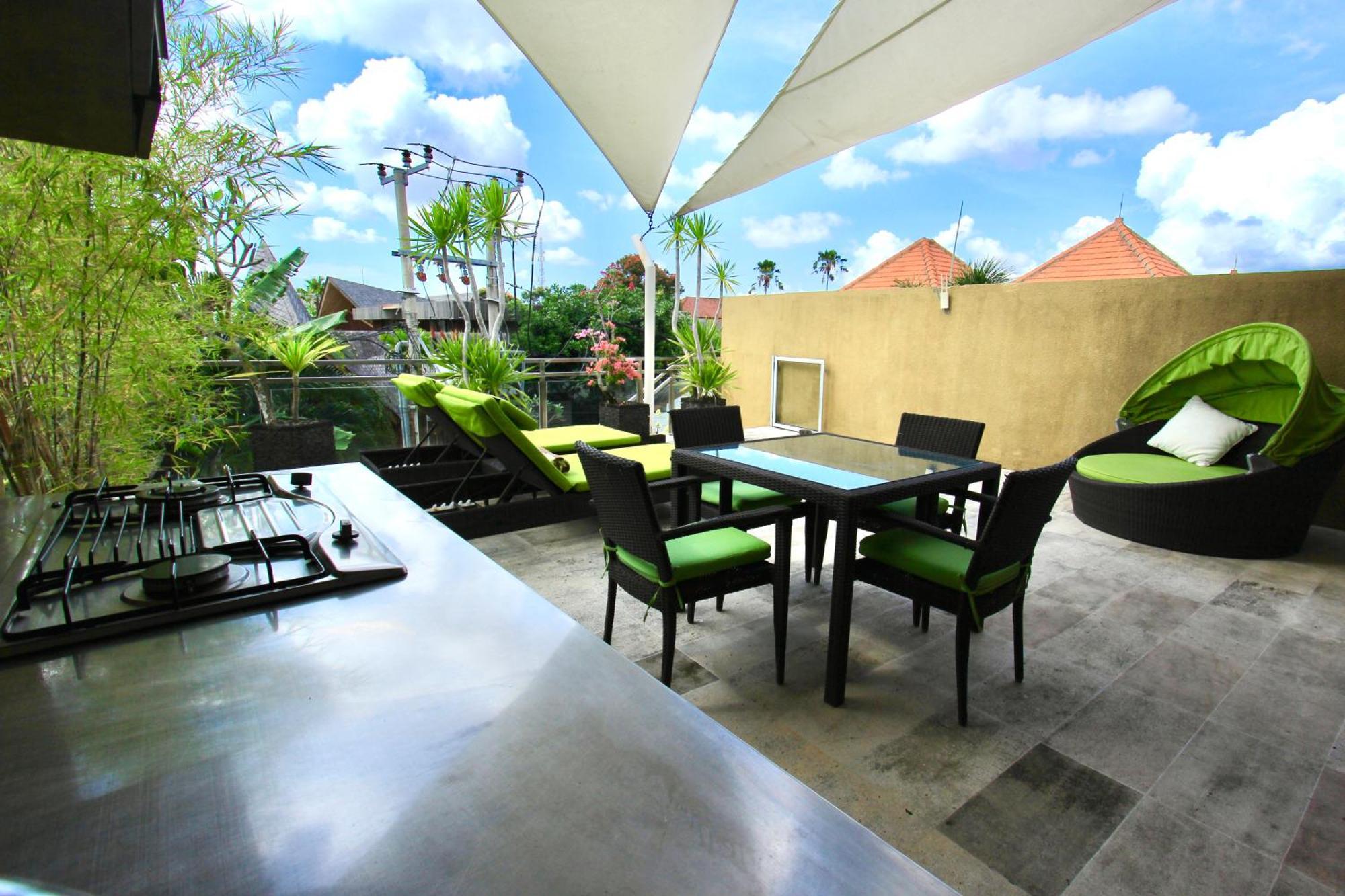 O Villas Seminyak Exterior photo