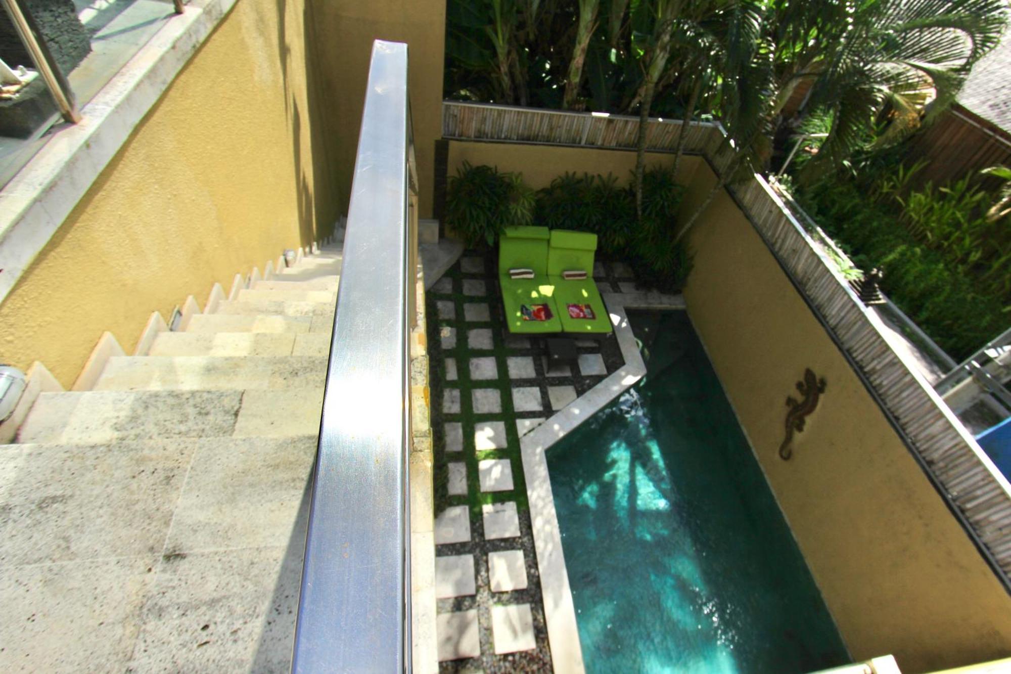 O Villas Seminyak Exterior photo