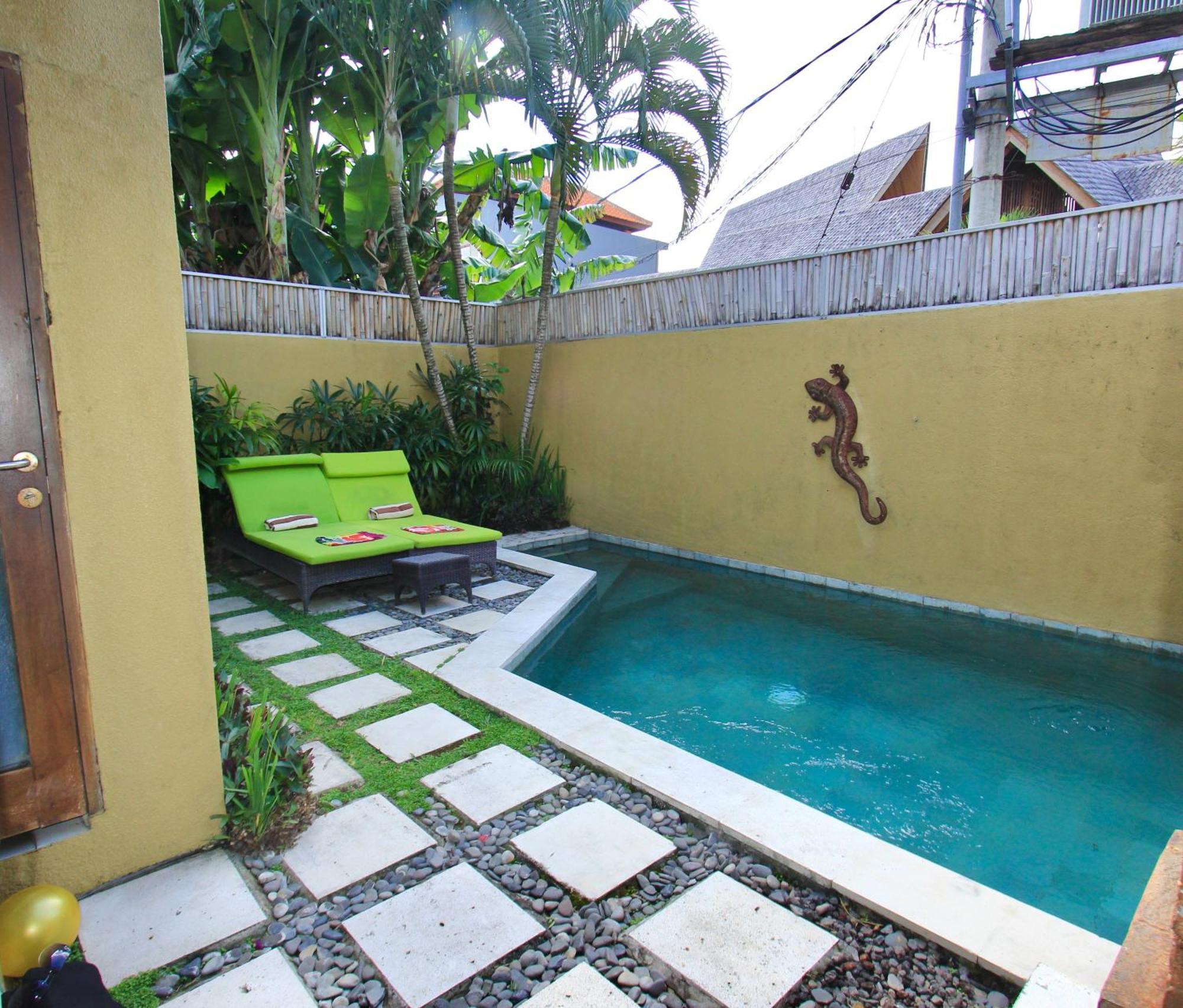 O Villas Seminyak Exterior photo